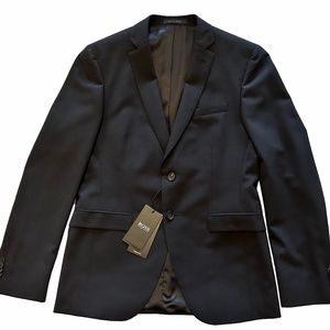 New With Tags: Hugo Boss Mens Slim Fit Suit - Black